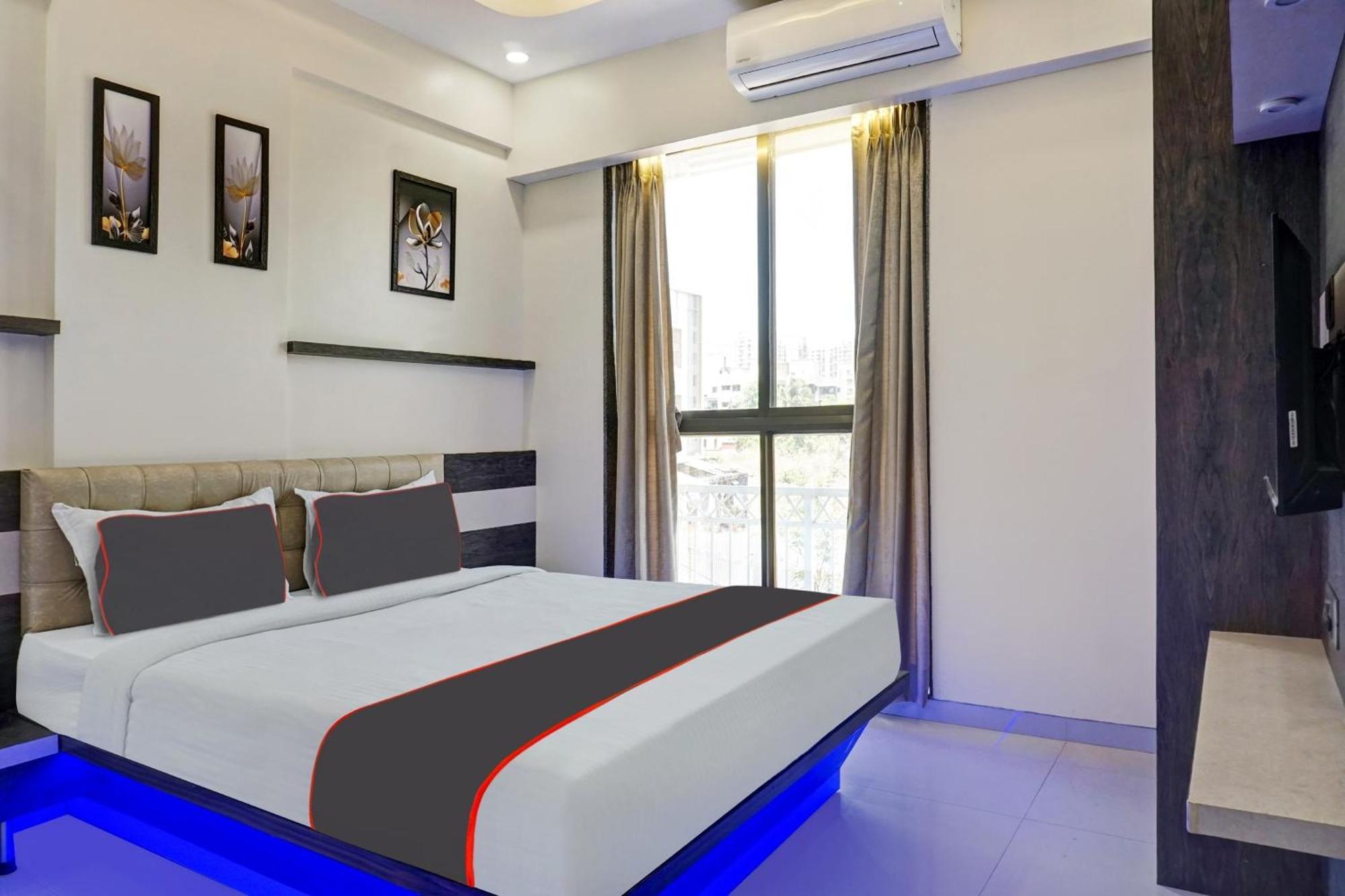 Super Townhouse Poona Royal Hotel Pimpri-Chinchwad Kültér fotó